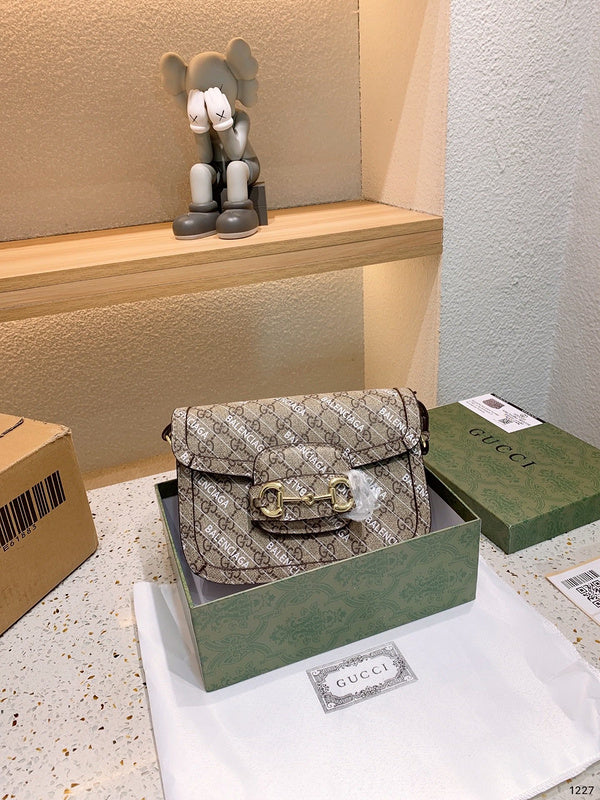Luxurious Totes - BGA2 Bags - 241