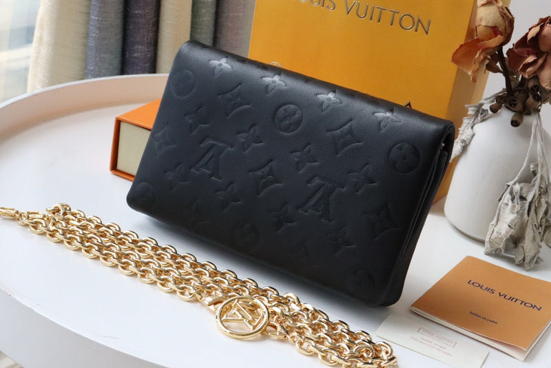 LOV - Luxurious Totes - 1036
