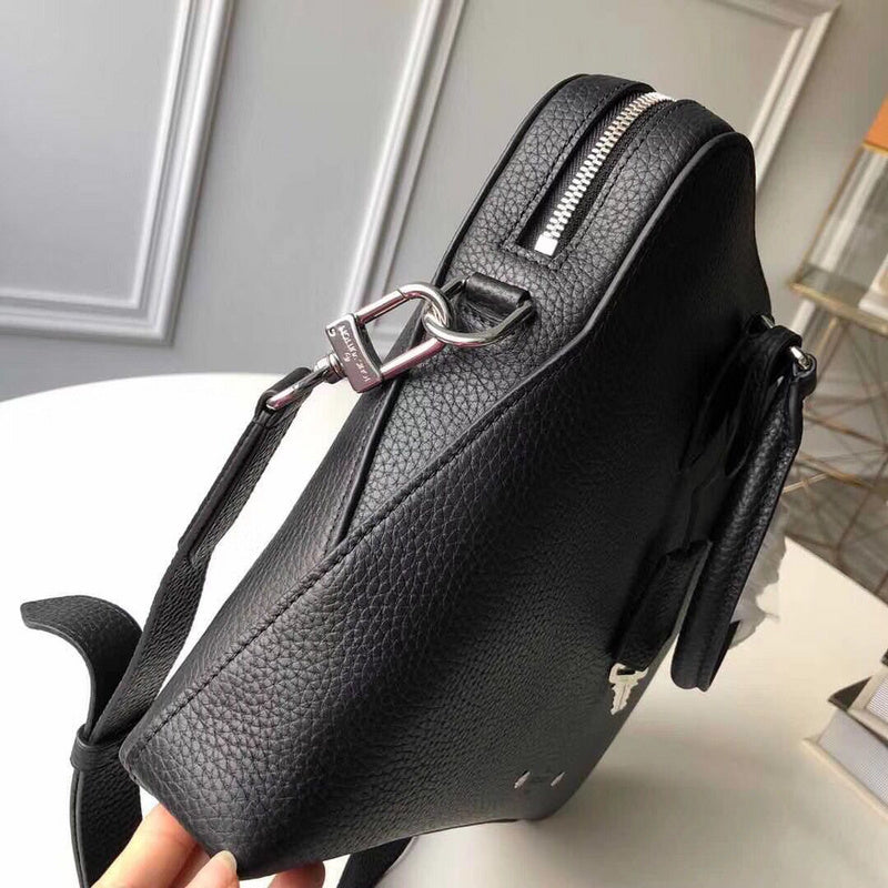 LOV - Luxurious Totes - 2754