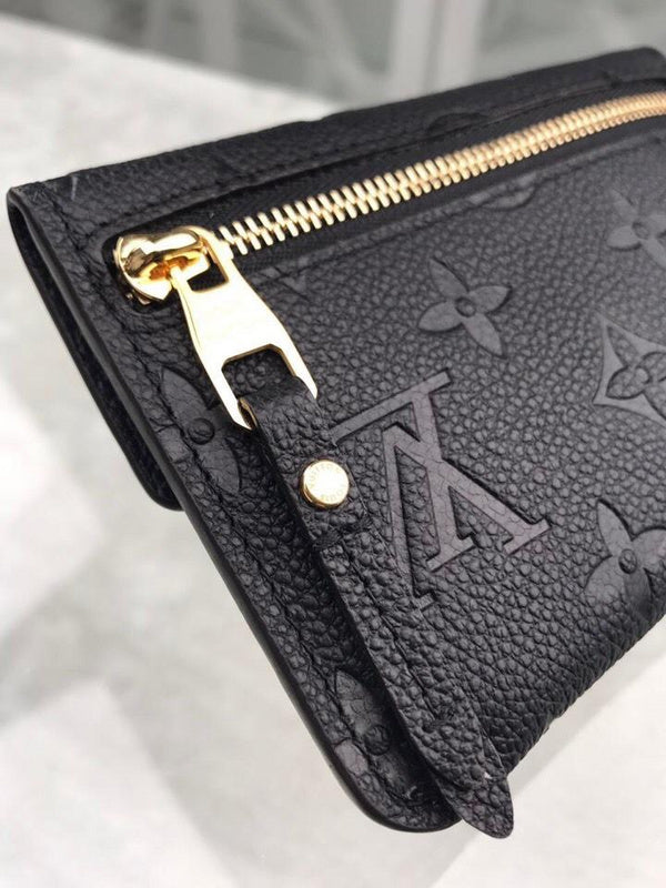 LOV - Luxurious Totes - 2717