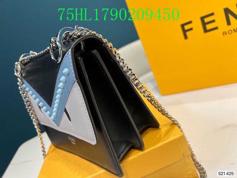 GC - Shoulder - 2695