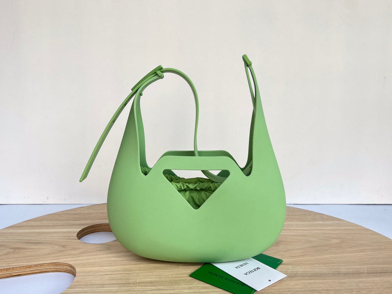 Luxurious-Totes - BV Bags - 2487