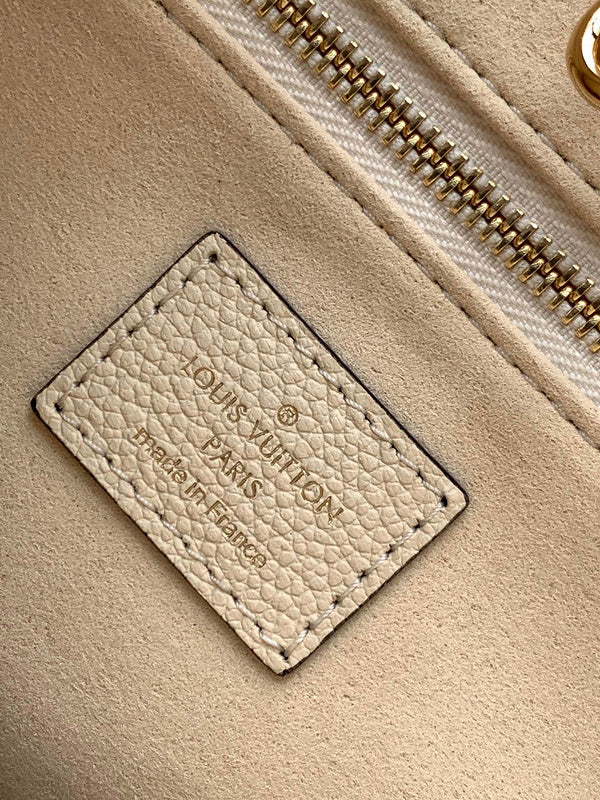 LOV - Luxurious Totes - 1259