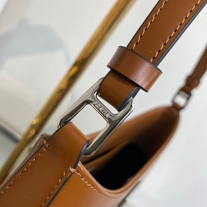 Luxurious Totes - Latest - 4686