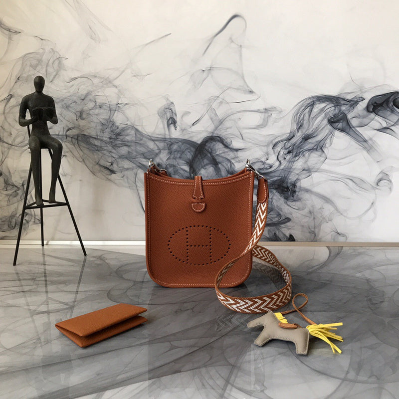 Luxurious Totes - Latest - 6835