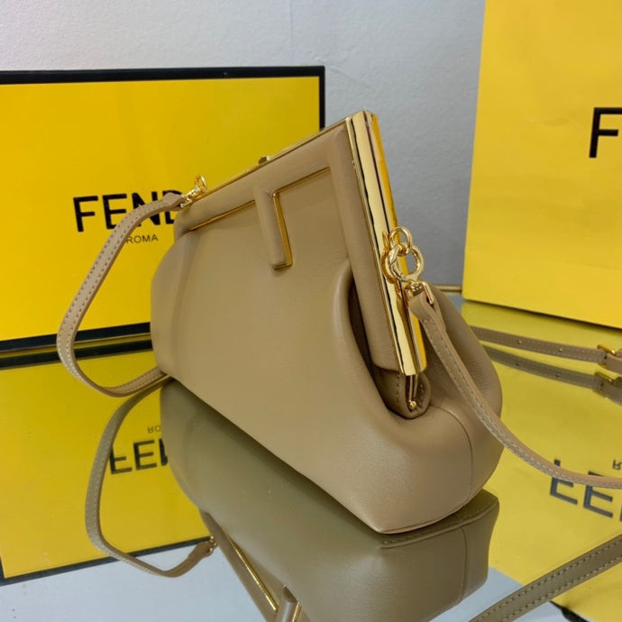 Luxurious Totes - Latest - 11402