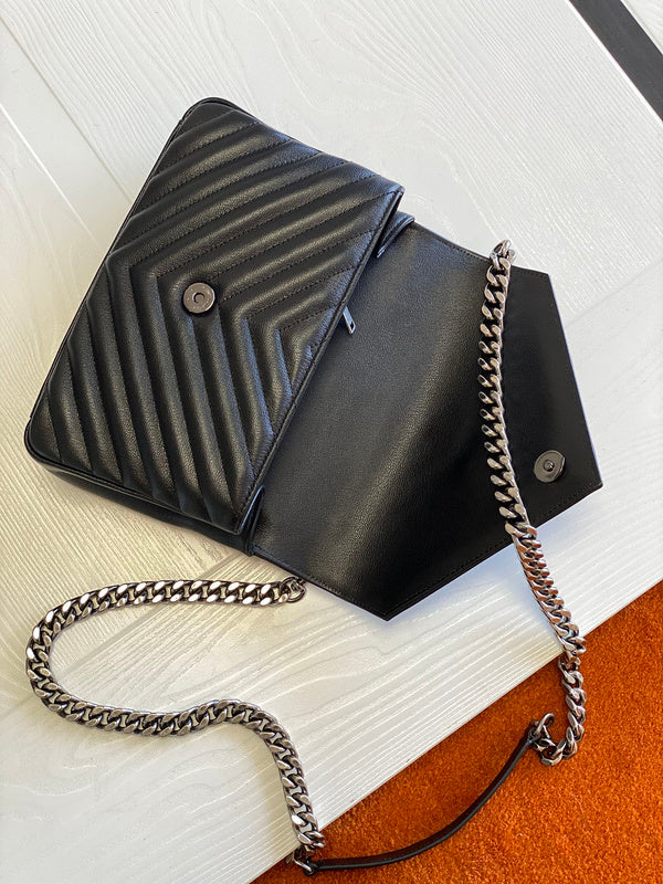 Luxurious Totes - Latest - 8582