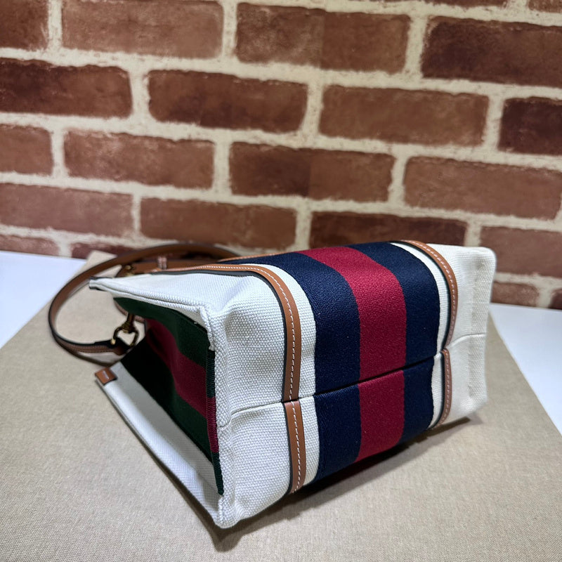 GUI - Luxurious Totes - 089