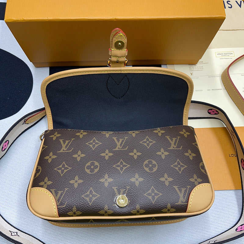 Lux-Totes - LOV Bags - 1080