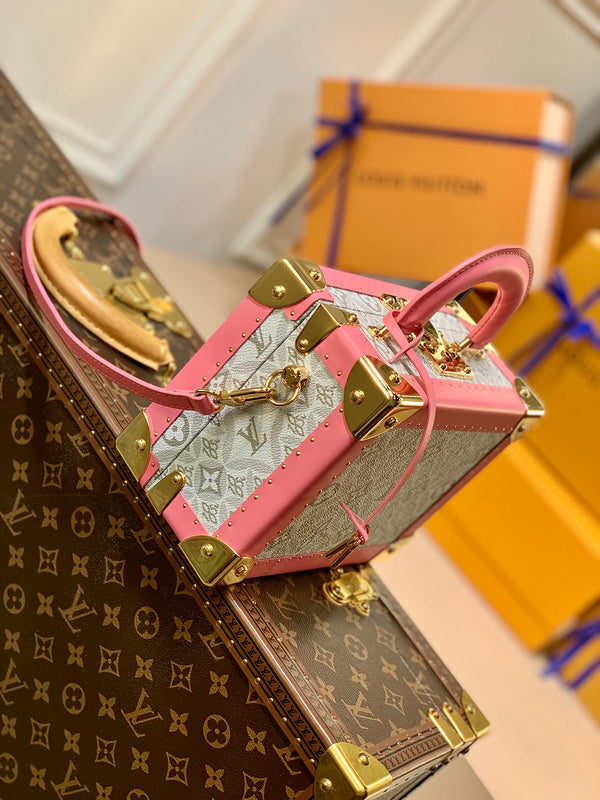 LOV - Luxurious Totes - 1558