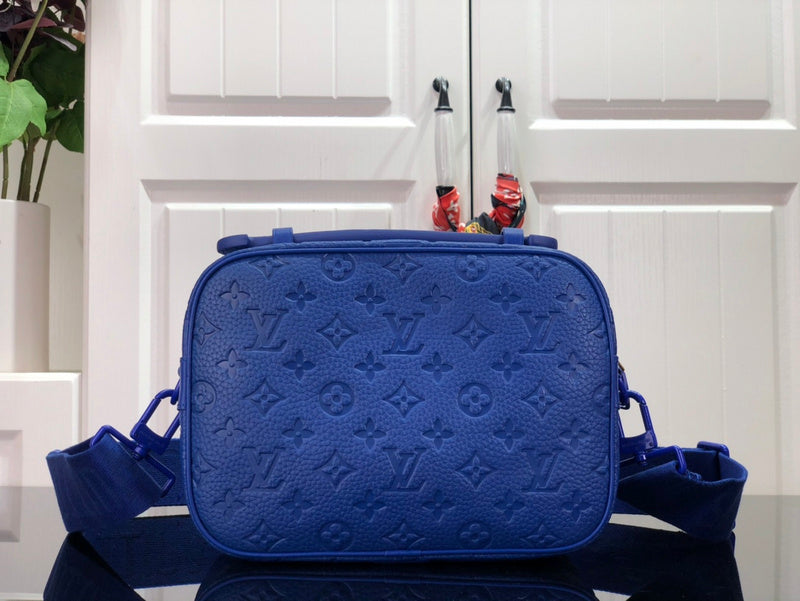 LOV - Luxurious Totes - 1344