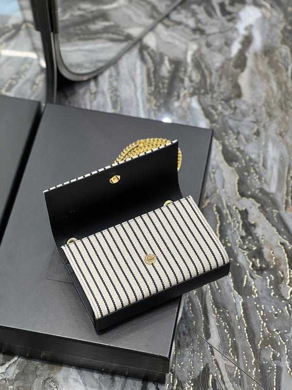 Luxurious Totes - Latest - 8115