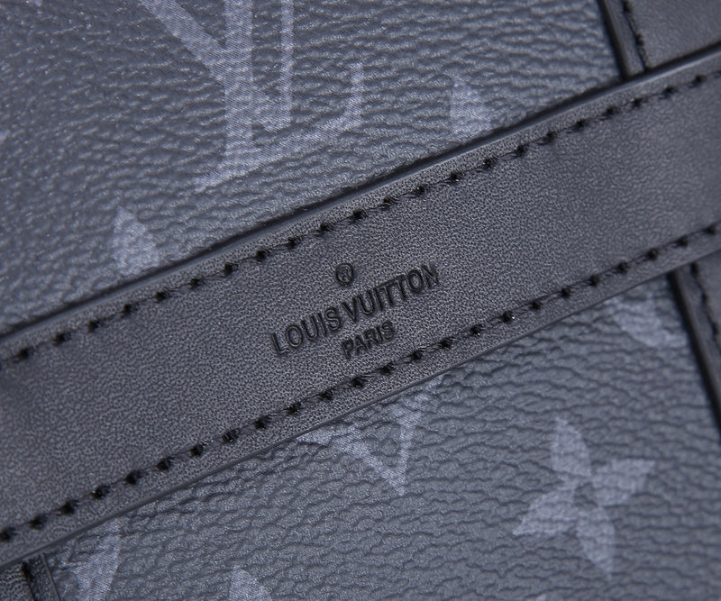 LOV - Luxurious Totes - 1825