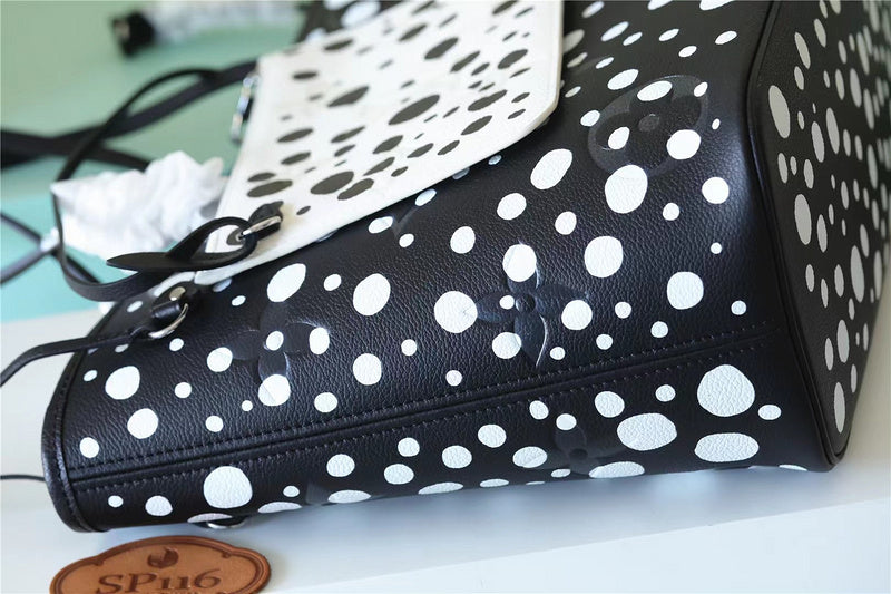 Lux-Totes - LOV Bags - 479