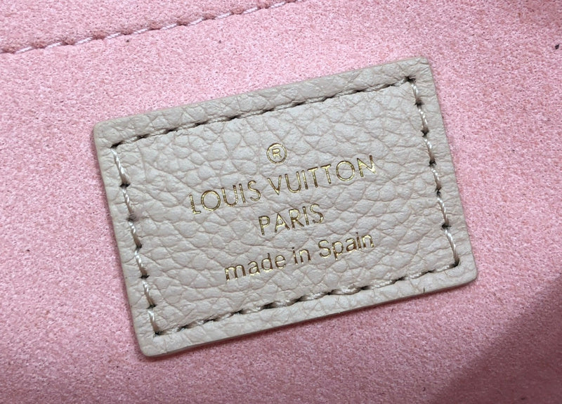 LOV - Luxurious Totes - 1766