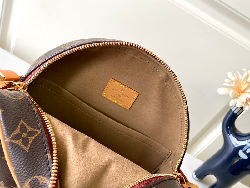 LOV - Luxurious Totes - 1723