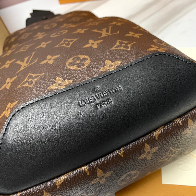 LOV - Luxurious Totes - 2320