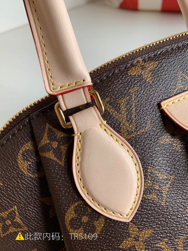Luxurious Totes - Latest - 2367