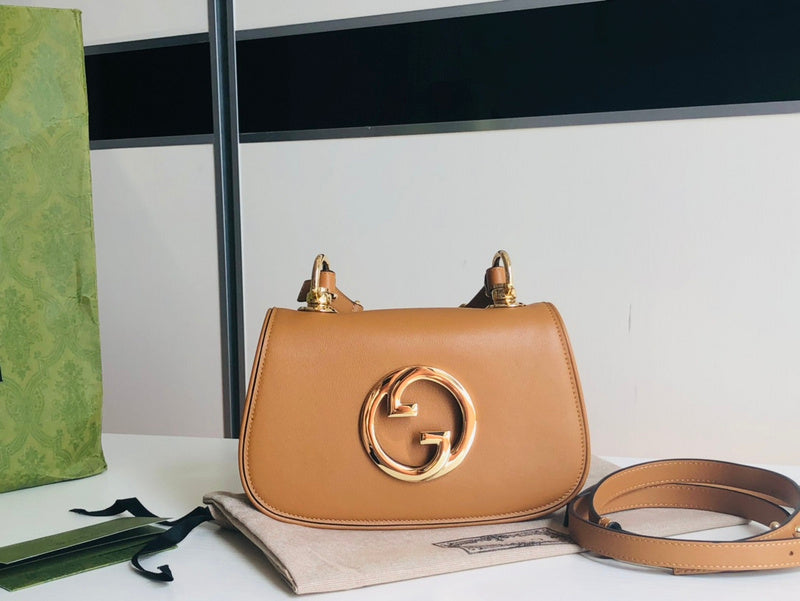 GUI - Luxurious Totes - 691