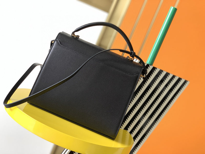 Luxurious Totes - Latest - 8860