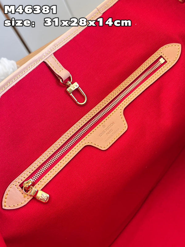 LOV - Luxurious Totes - 834