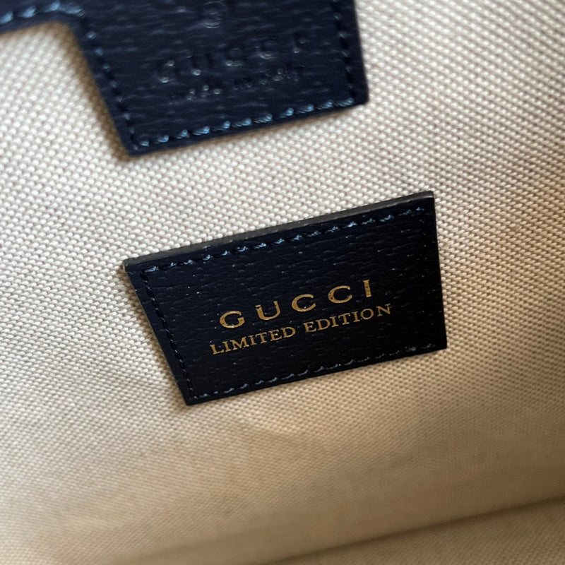 GUI - Luxurious Totes - 310
