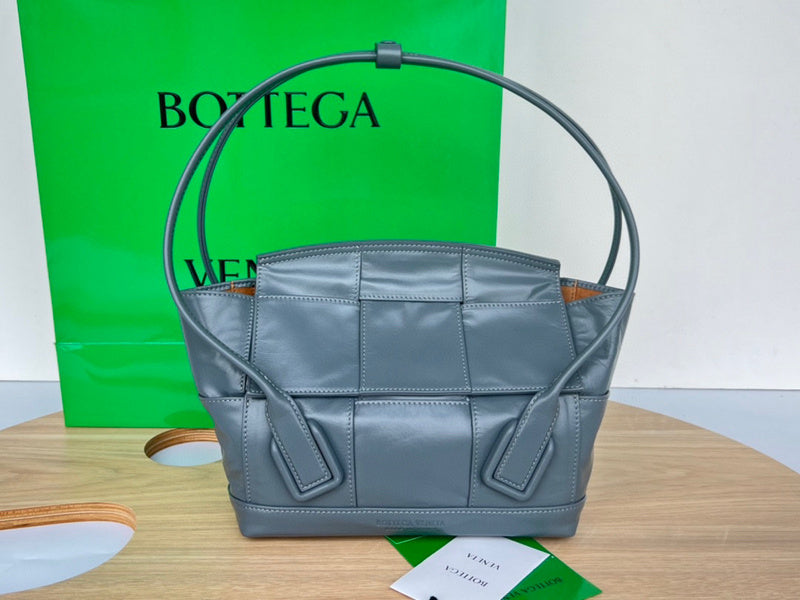 Luxurious-Totes - BV Bags - 2086