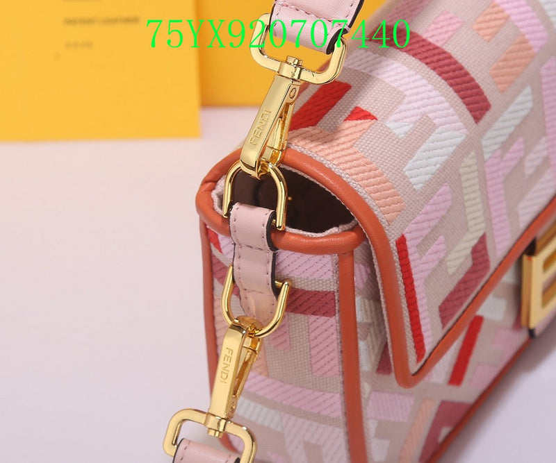 GC - Shoulder - 2592