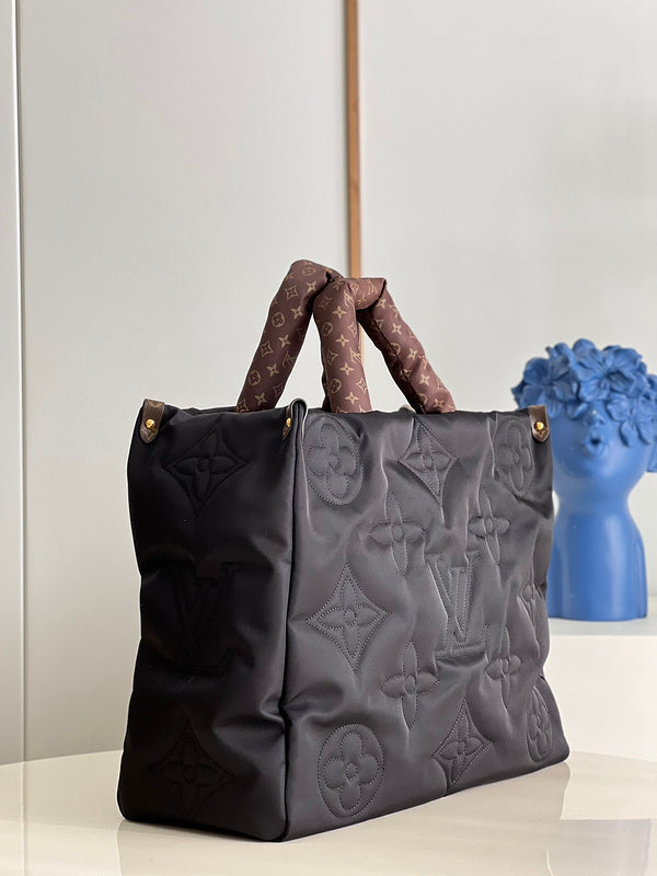 LOV - Luxurious Totes - 2116