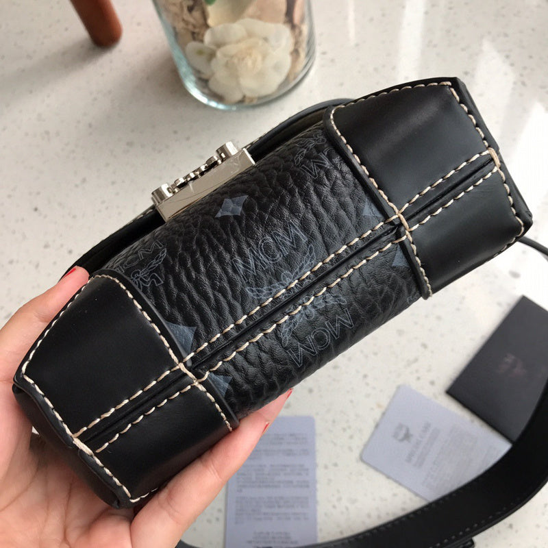 Luxurious Totes - Latest - 7730