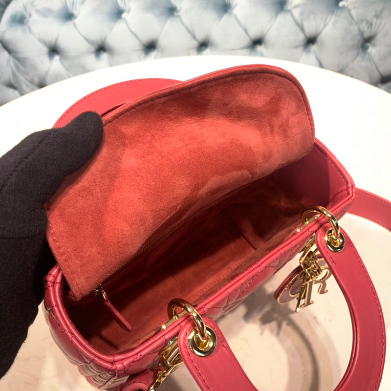 Luxurious Totes - Latest - 6323