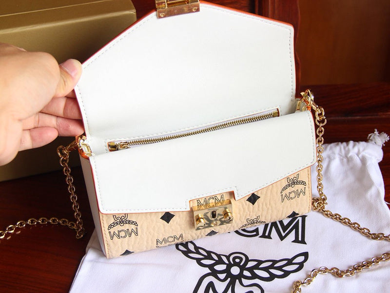 Luxurious Totes - Latest - 7801