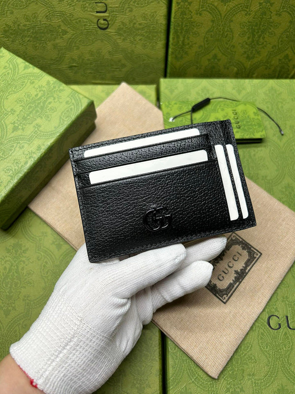 GUI - Luxurious Totes - 407