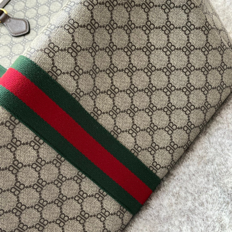 GUI - Luxurious Totes - 1211