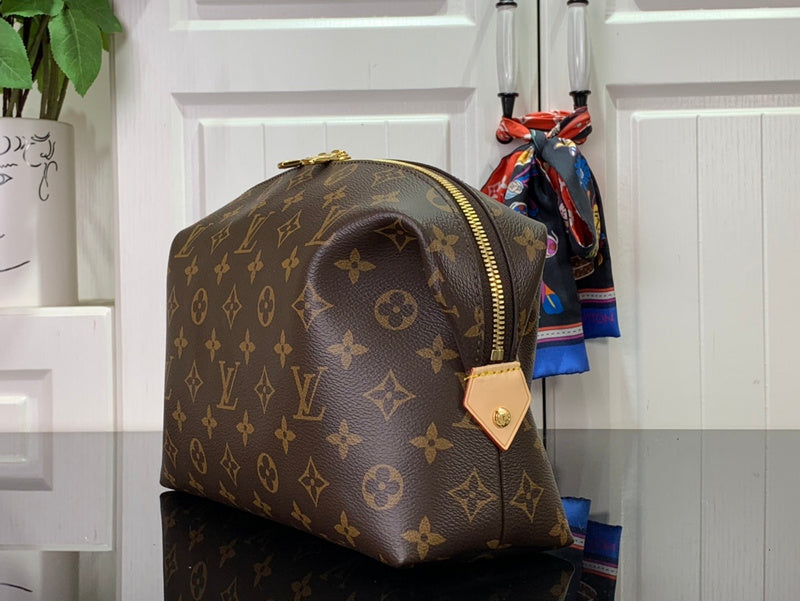 LOV - Luxurious Totes - 666