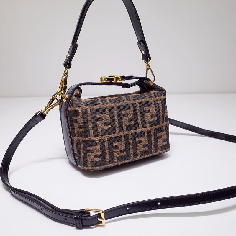 Luxurious Totes - Latest - 11391