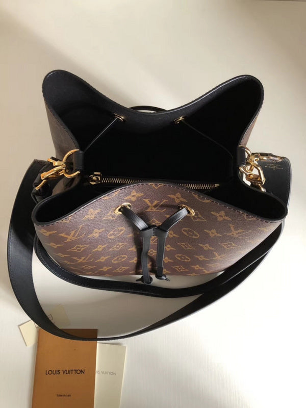 Luxurious Totes - Latest - 9751