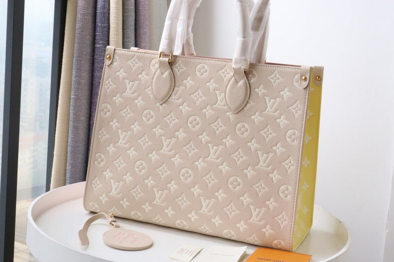 LOV - Luxurious Totes - 1678