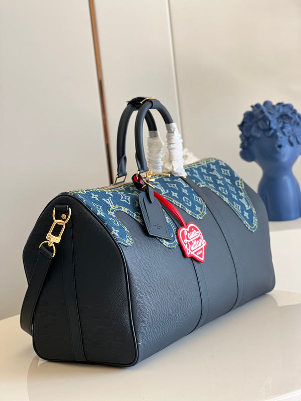 LOV - Luxurious Totes - 2114