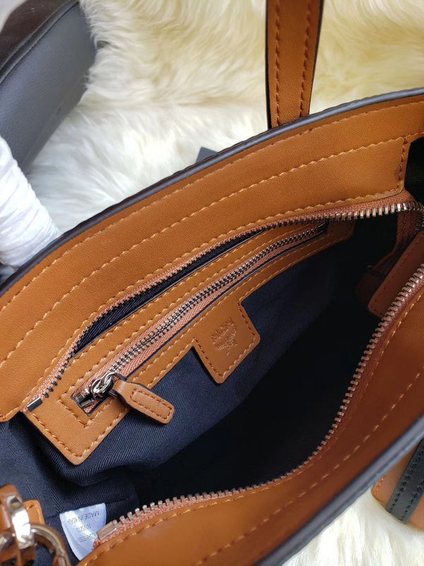 Luxurious Totes - Latest - 7868