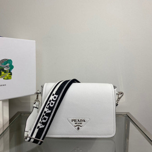 Luxurious Totes - Latest - 4603