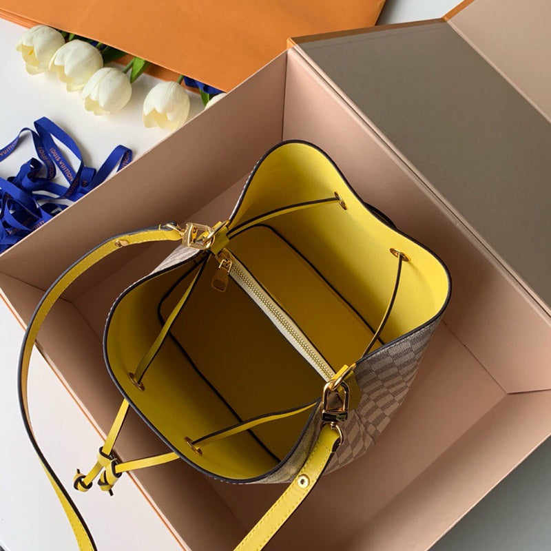 Luxurious Totes - Latest - 9742