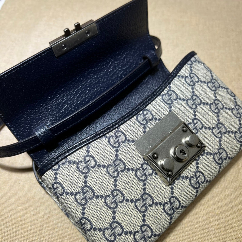 GUI - Luxurious Totes - 1024