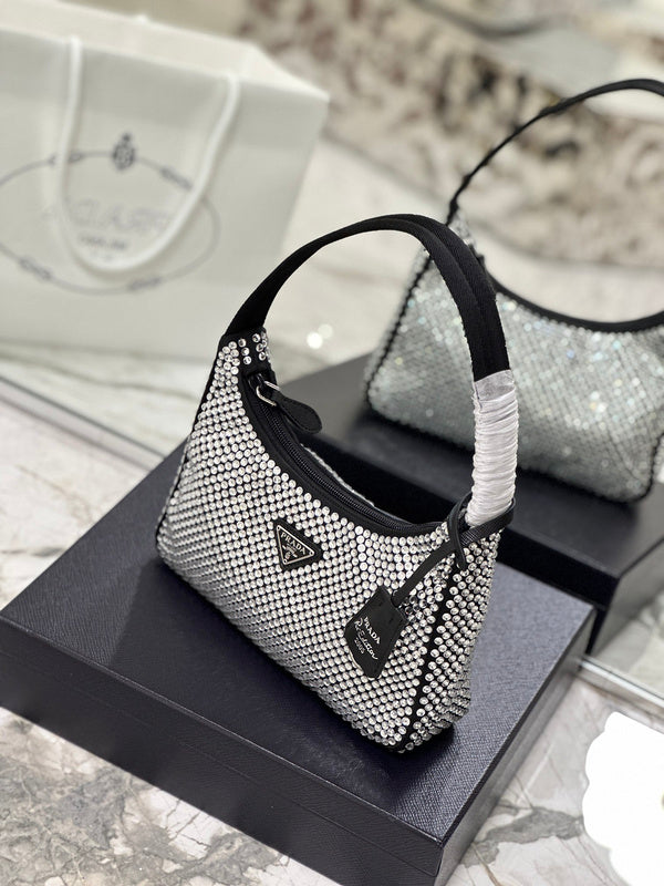PDA - Luxurious Totes - 134