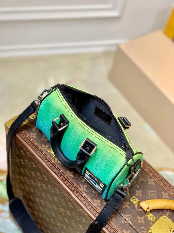 LOV - Luxurious Totes - 1644