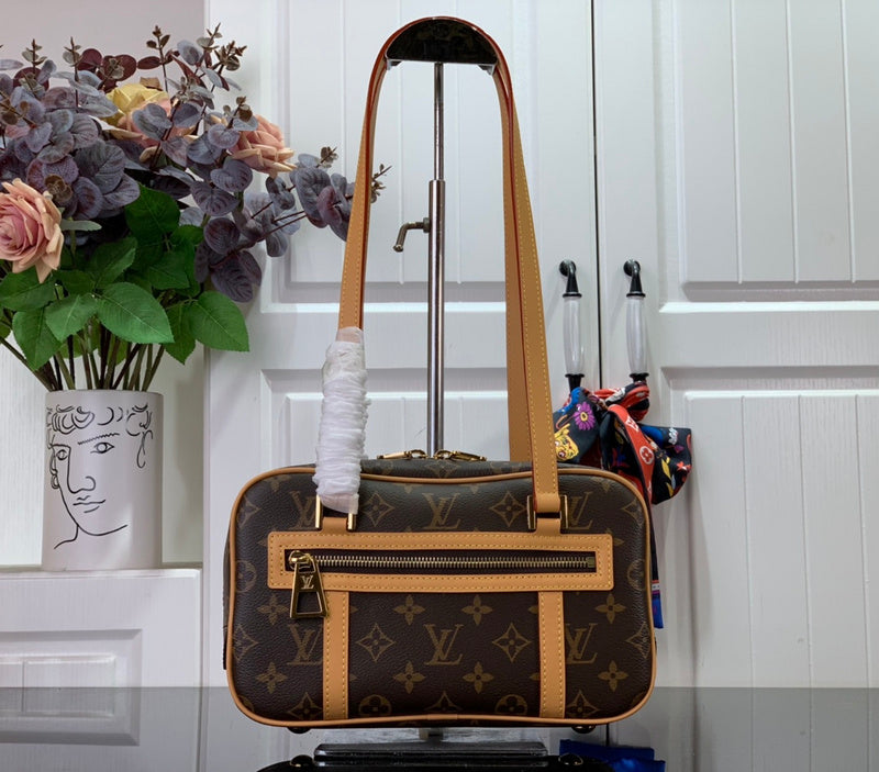 LOV - Luxurious Totes - 1229