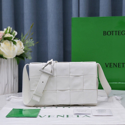 Luxurious-Totes - BV Bags - 757