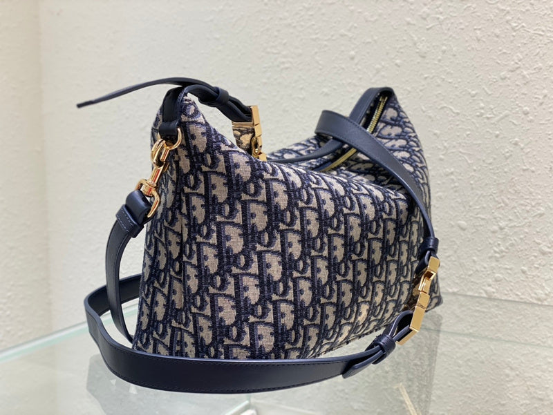 Luxurious Totes - Latest - 6412