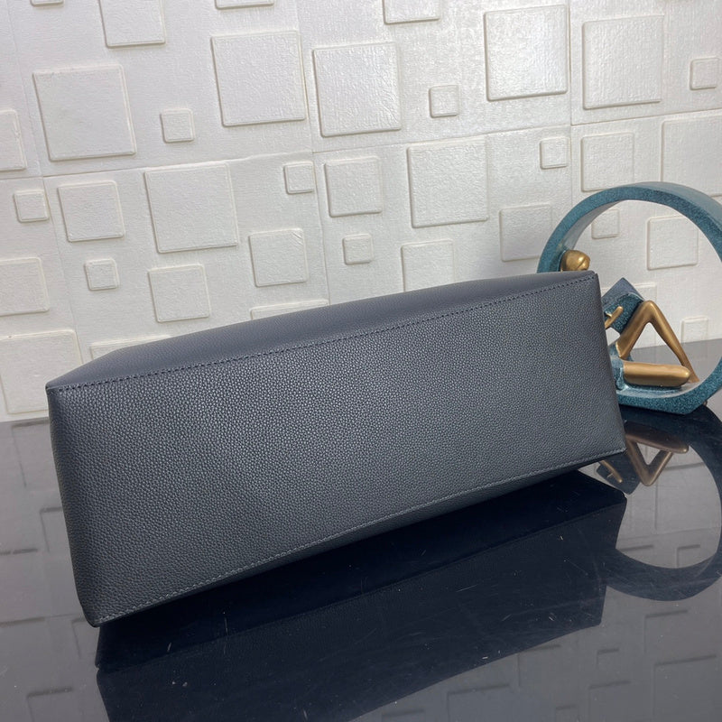 Luxurious Totes - Latest - 1418