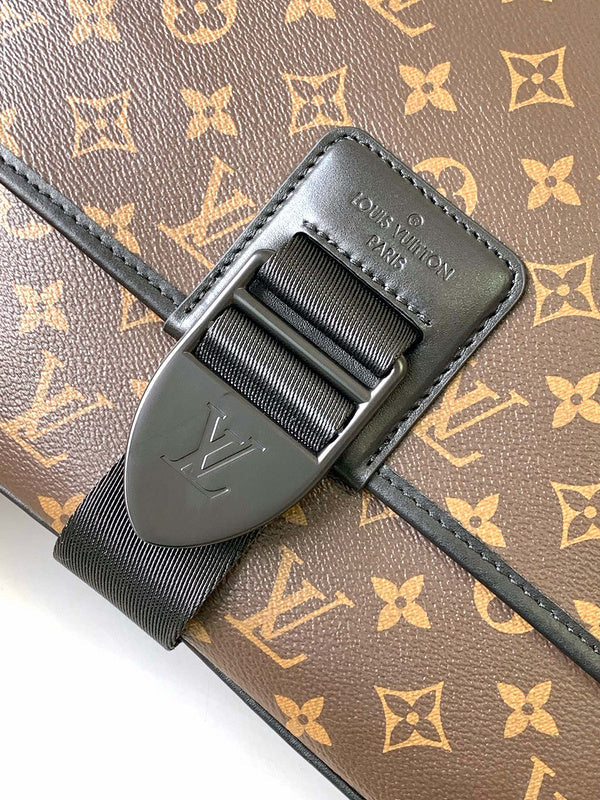 LOV - Luxurious Totes - 270